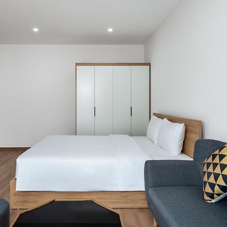 Casa Feliz Serviced Apartment Hanoi Buitenkant foto
