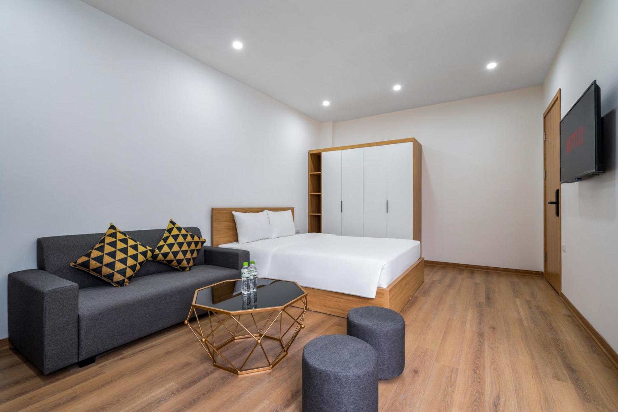 Casa Feliz Serviced Apartment Hanoi Buitenkant foto