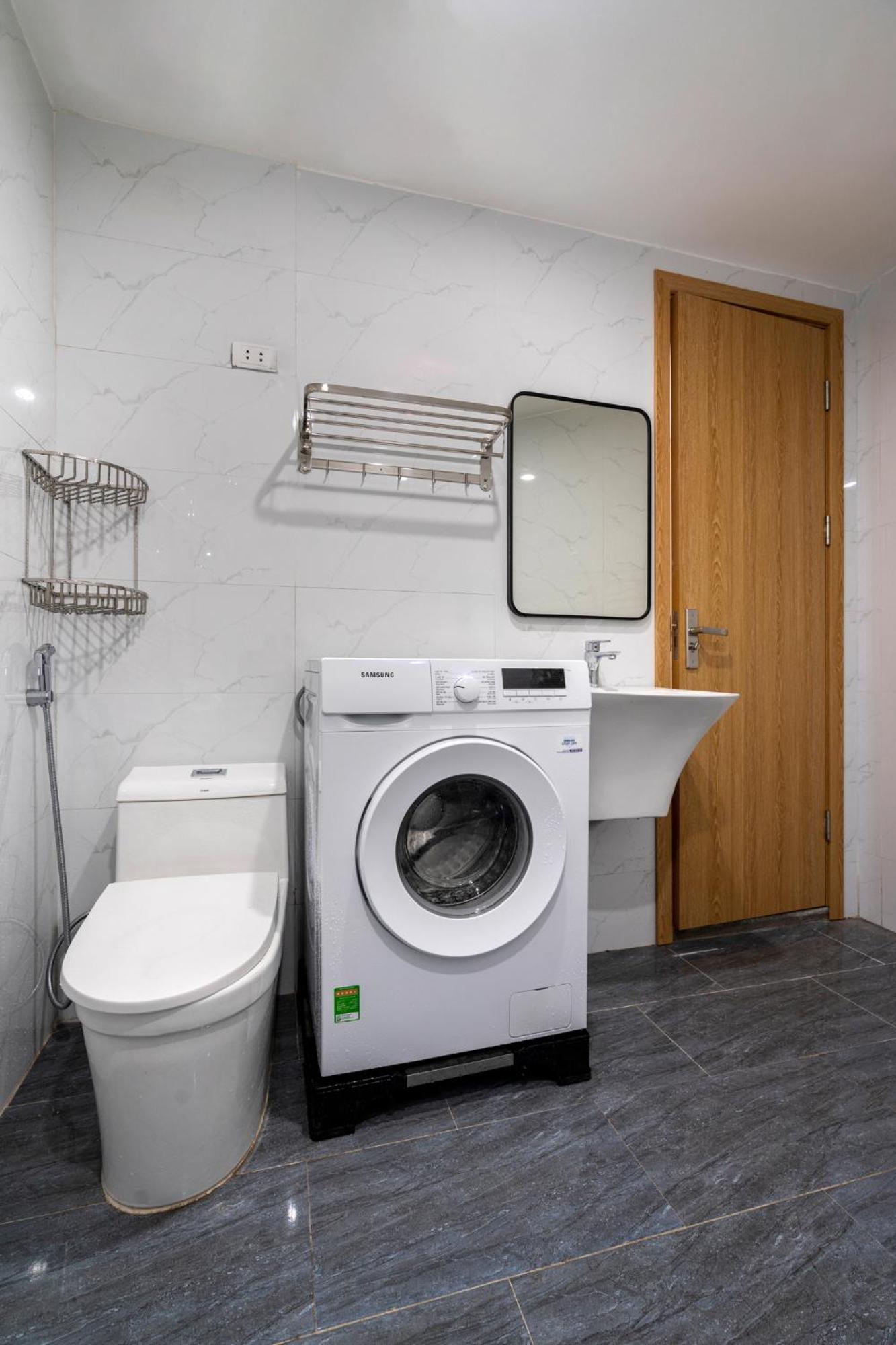 Casa Feliz Serviced Apartment Hanoi Buitenkant foto